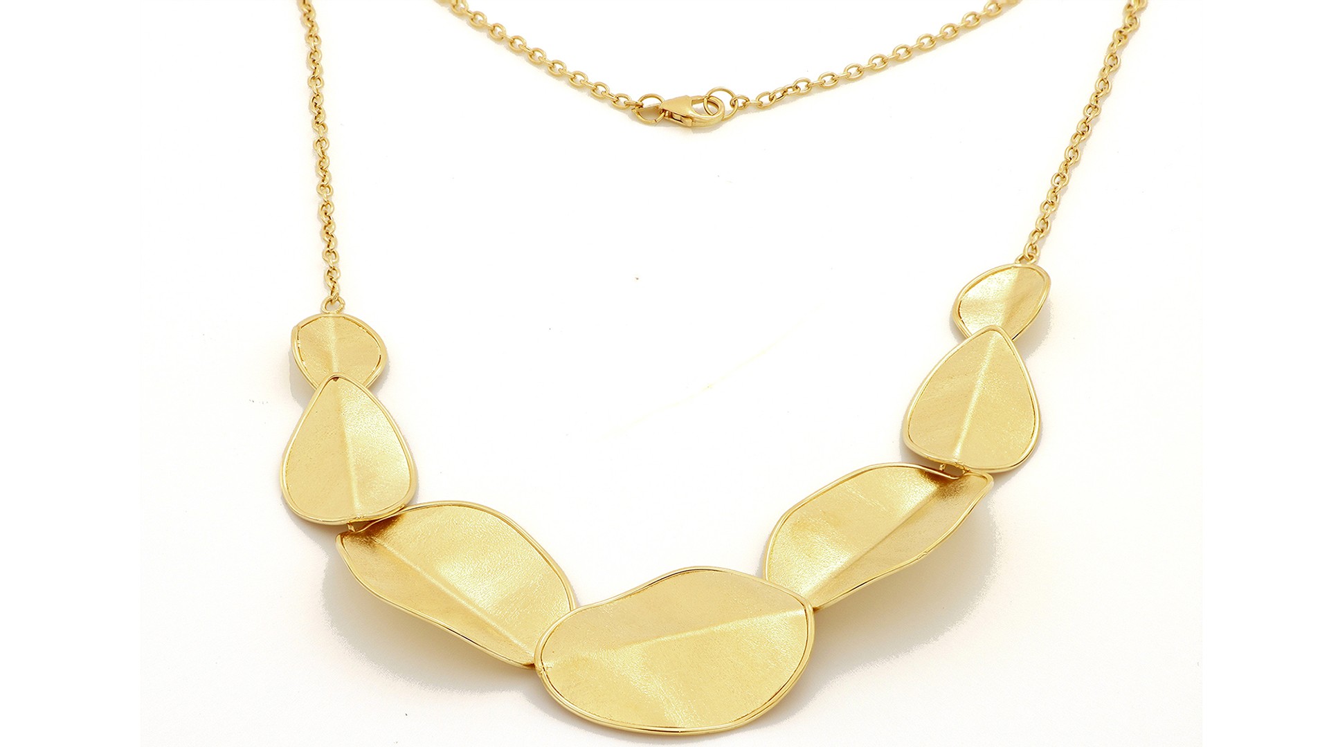 gold necklace