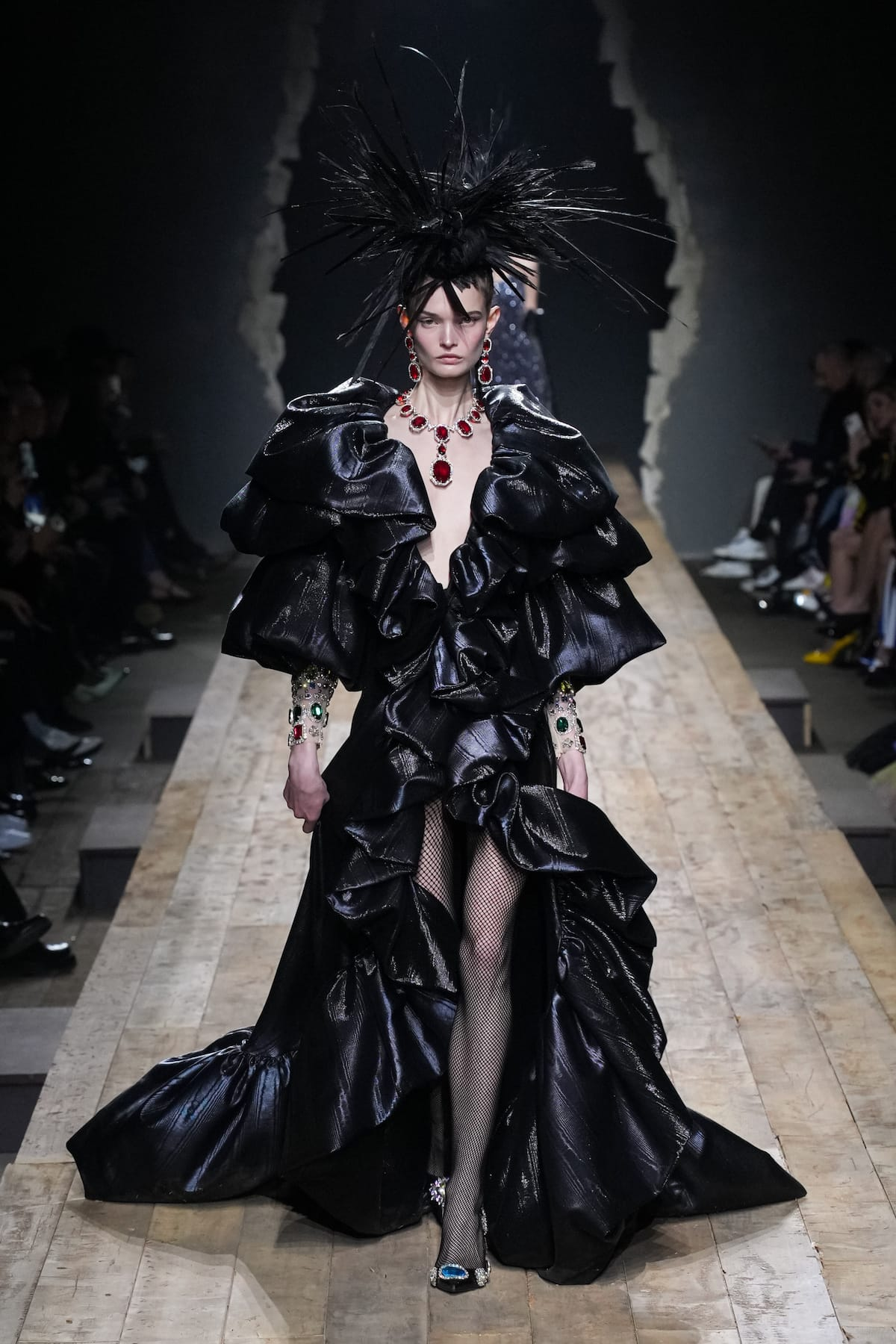 moschino fashion show black dress